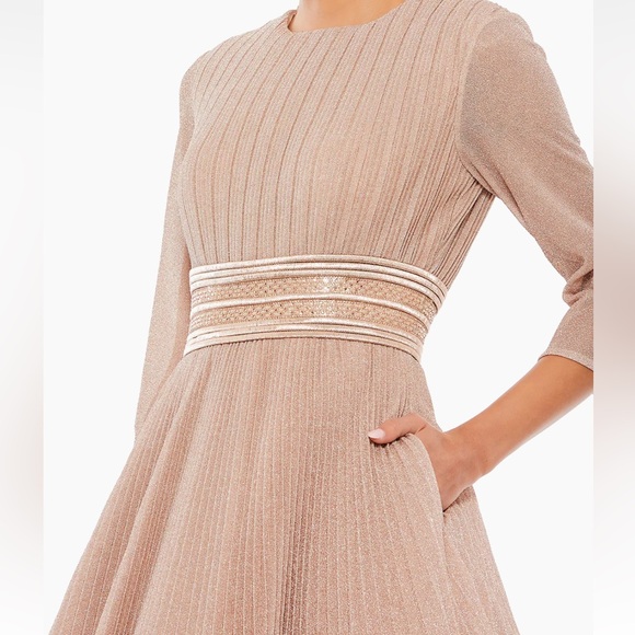 MAC DUGGAL SHIMMERING PLEATED A-LINE 3/4 SLEEVE GOWN - ROSE GOLD - Picture 3 of 16